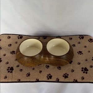 Slightly Used Perfect Condition Whisker City Wood Decal Cat  Bowl & Bowl Mat